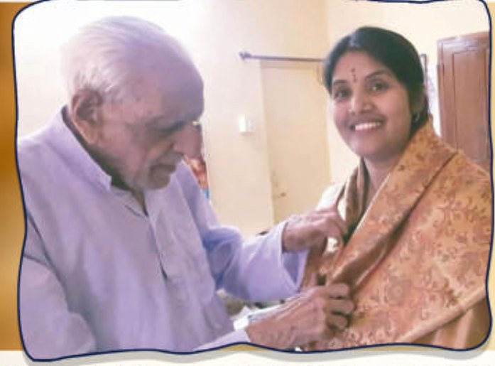 Felicitated by senior freedom fighter H.S. Doreswami